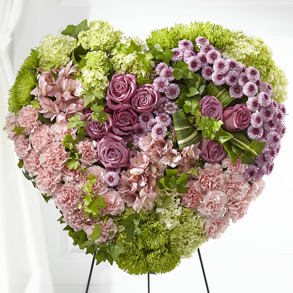 Heartwarming Standing Heart – FLEUR D'AMOUR, Huntersville NC
