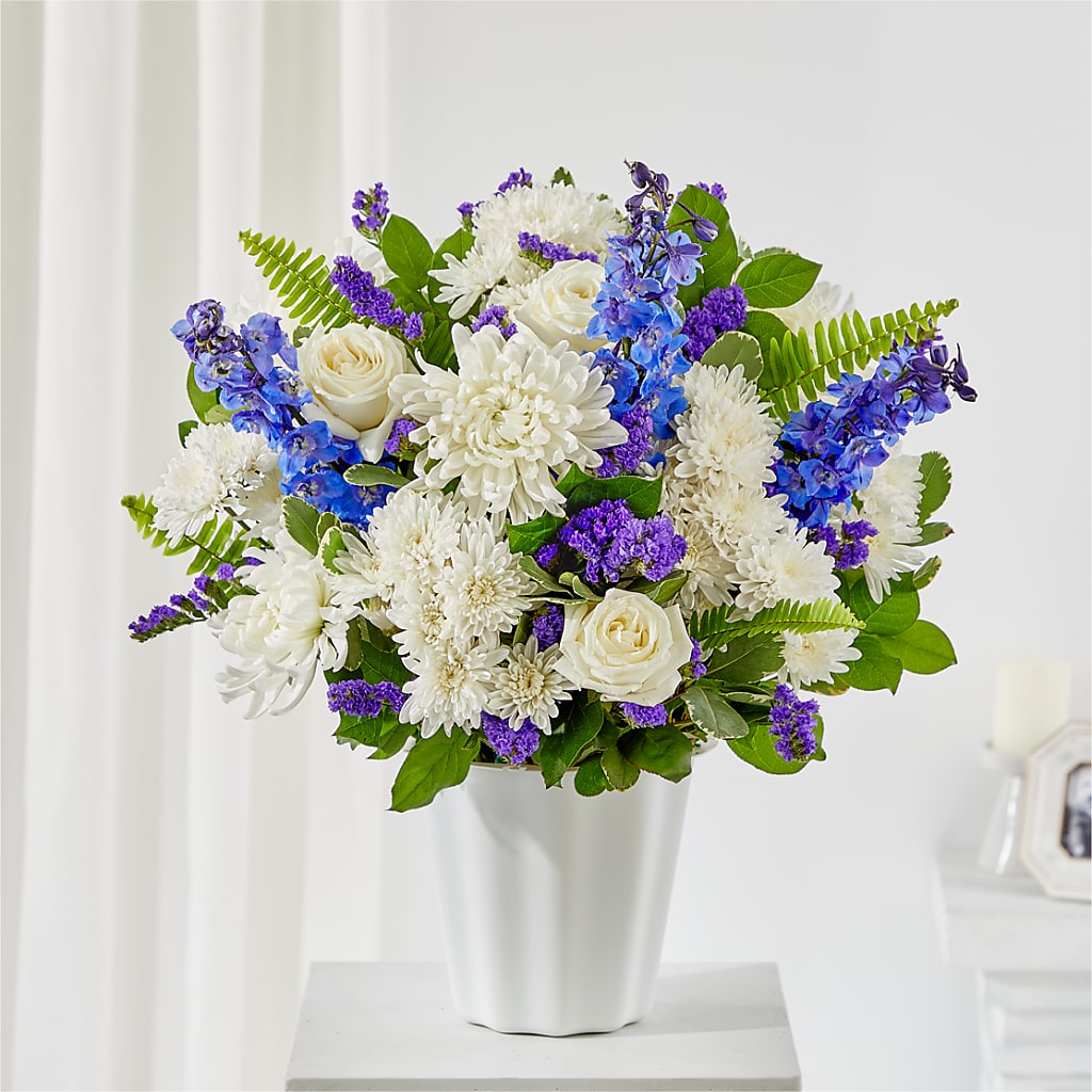 Hold Dear Tabletop Basket – FLEUR D'AMOUR, Huntersville NC