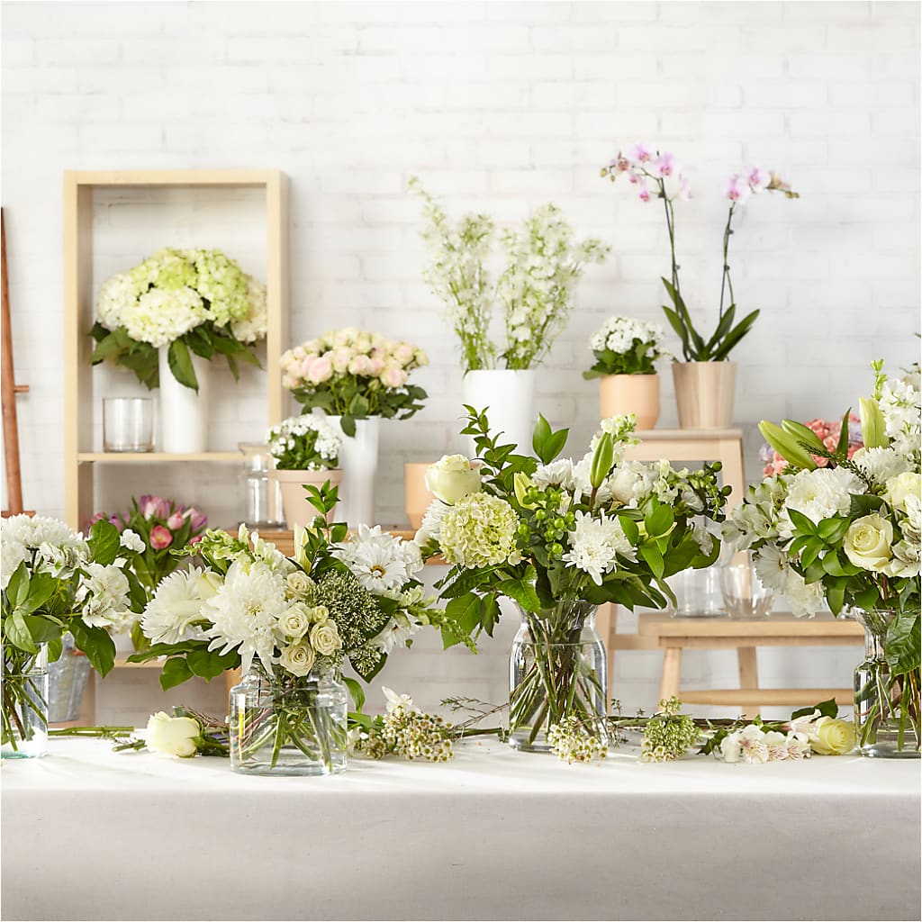 Classic Ivory – A Florist Original – FLEUR D'AMOUR, Huntersville NC