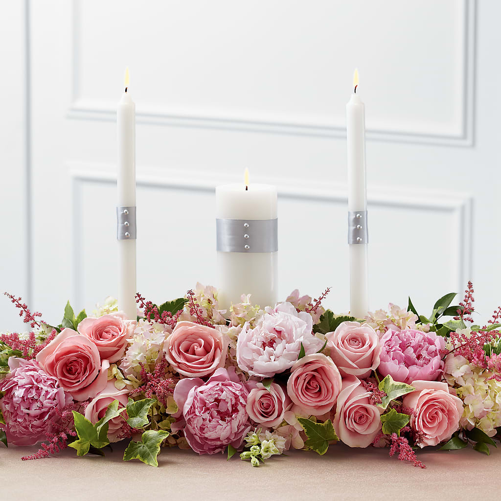 Worldwide Romance Unity Candle Arrangement – FLEUR D'AMOUR, Huntersville NC