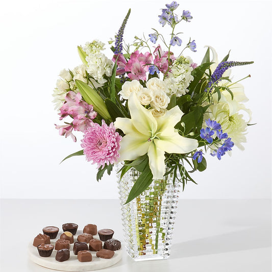 Winter Celebration Bouquet – FLEUR D'AMOUR, Huntersville NC