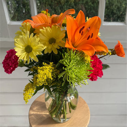 Bold & Bright – A Florist Original – FLEUR D'AMOUR, Huntersville NC