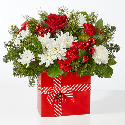 Presents Under the Tree Bouquet – FLEUR D'AMOUR, Huntersville NC