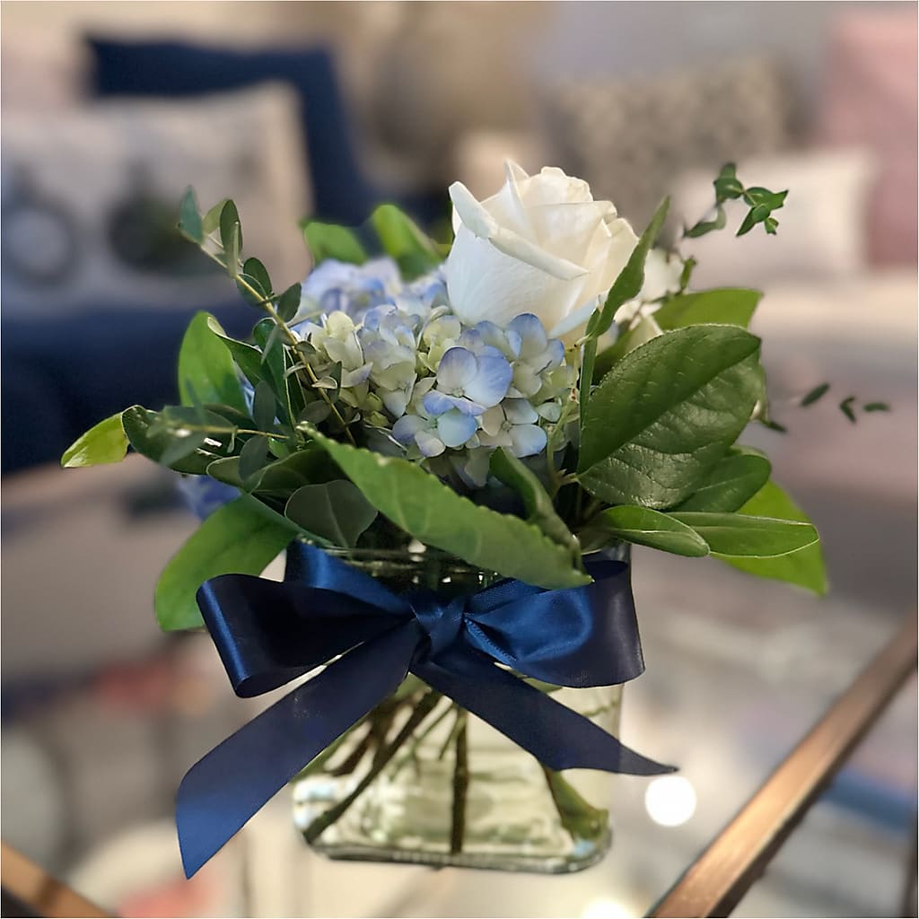 Sky Blue Delight Bouquet – FLEUR D'AMOUR, Huntersville NC