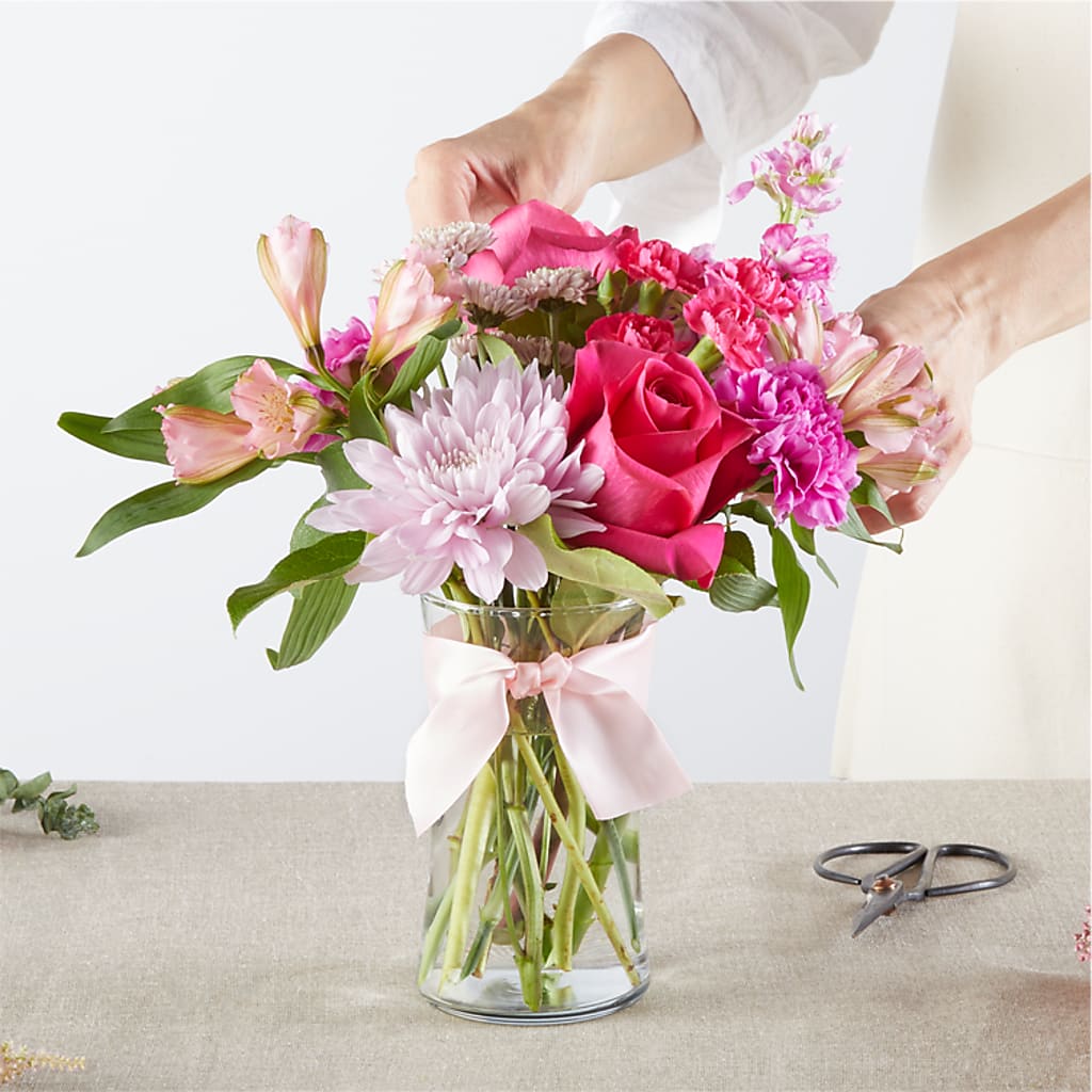 Pink Ribbon - A Florist Original – FLEUR D'AMOUR, Huntersville NC