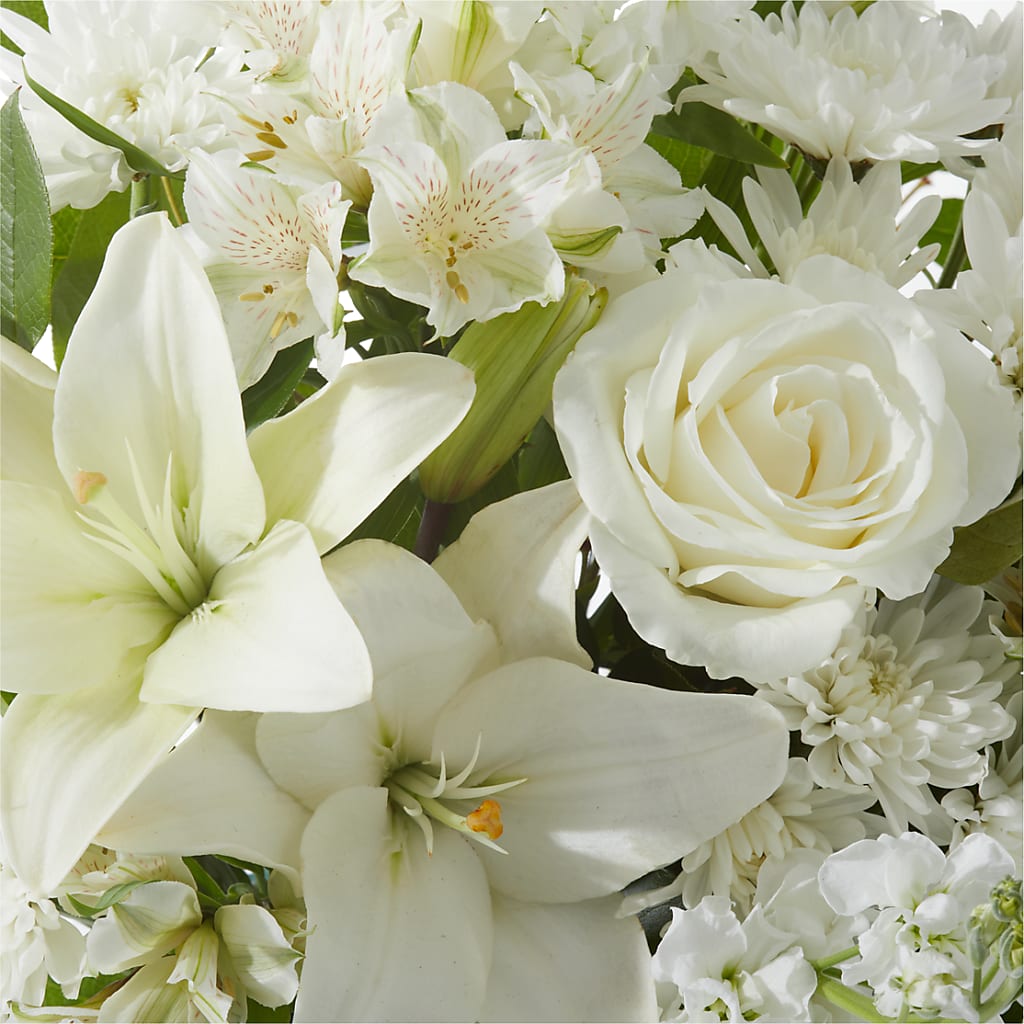 Peaceful Reflections Arrangement – FLEUR D'AMOUR, Huntersville NC