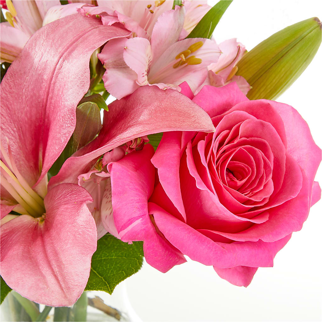 Lots of Love Bouquet – FLEUR D'AMOUR, Huntersville NC