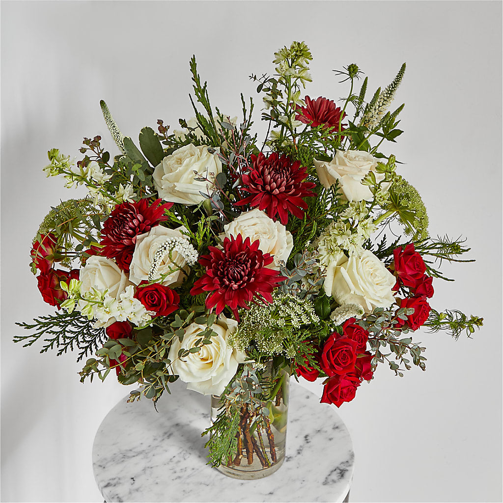 Favorite Traditions Bouquet – FLEUR D'AMOUR, Huntersville NC