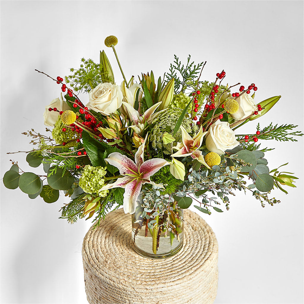 Berry & Bright Bouquet – FLEUR D'AMOUR, Huntersville NC
