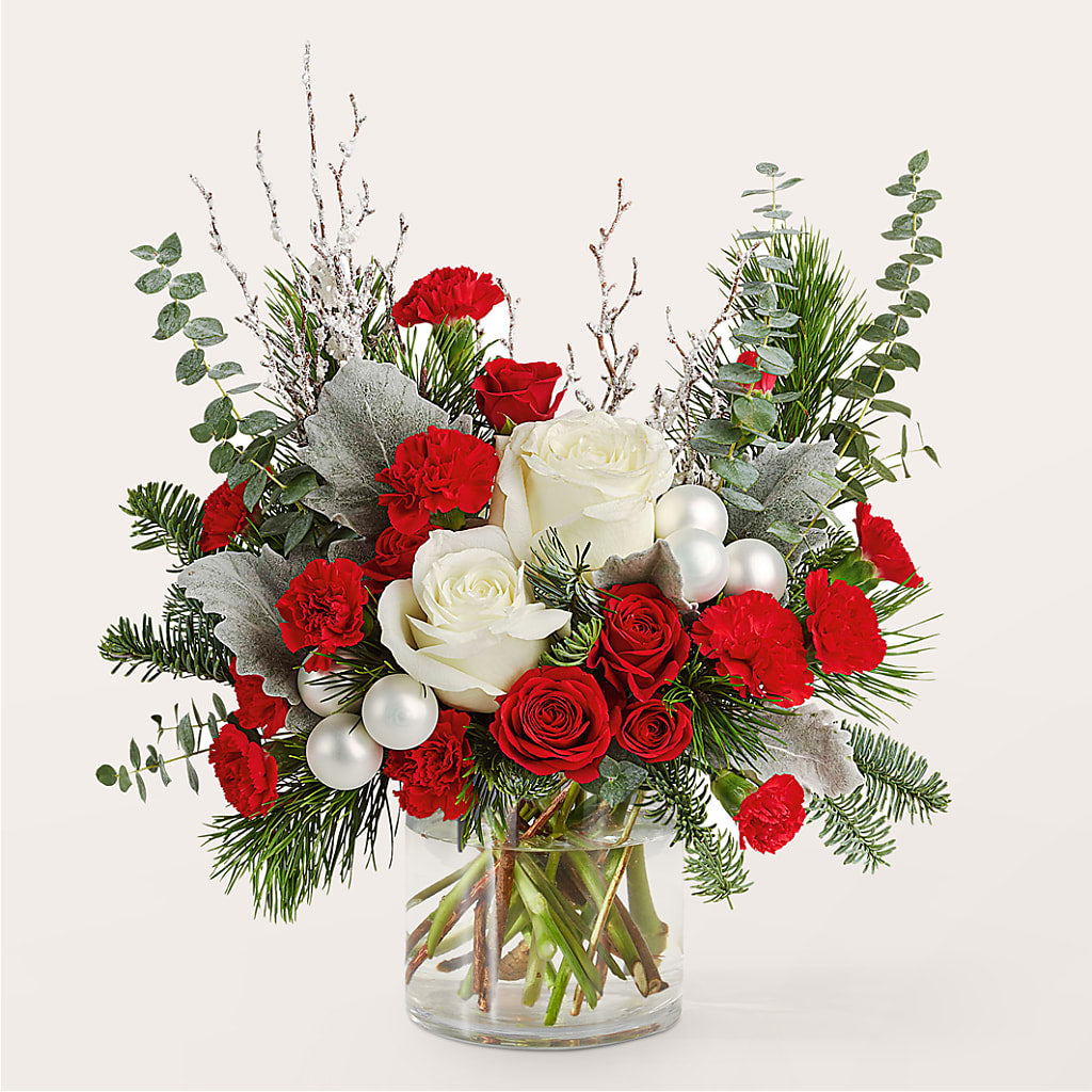 Trimming the Tree Bouquet – FLEUR D'AMOUR, Huntersville NC