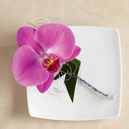 Glorious Boutonniere – FLEUR D'AMOUR, Huntersville NC