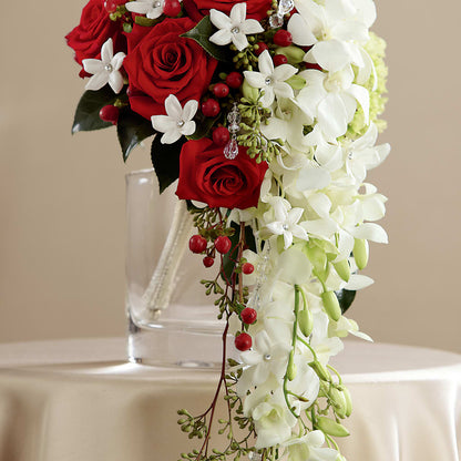 Here Comes the Bride Bouquet – FLEUR D'AMOUR, Huntersville NC